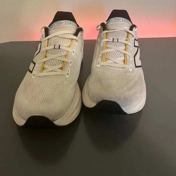 New Balance 1080 v13 Running Shoes - Picture 3 of 13